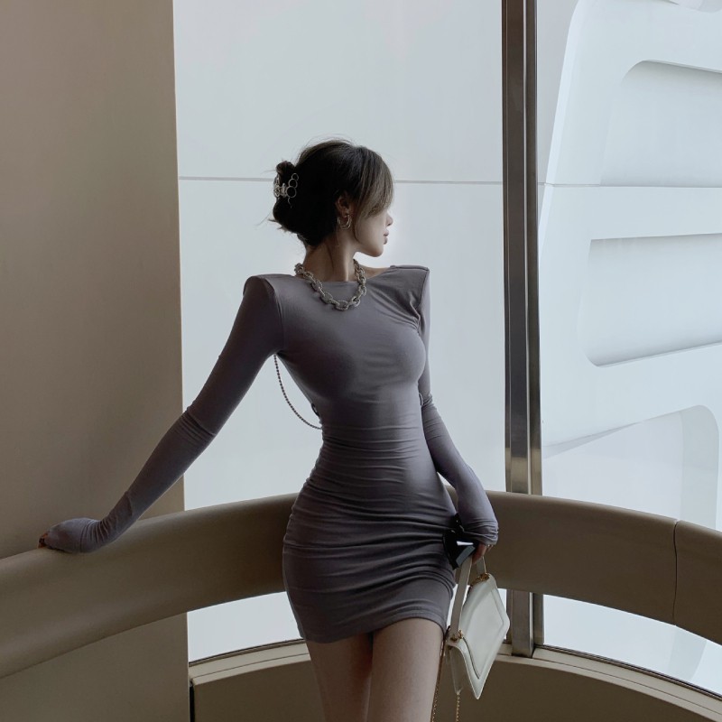 Váy ulzzang body hở lưng gắn xích sexy dài tay