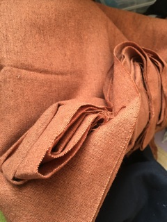 Vải linen màu cam đất
