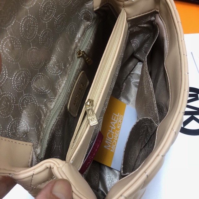 Túi xách MK size 26