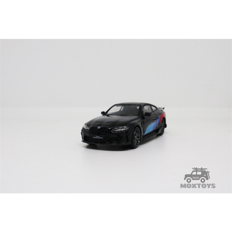 Mô Hình Xe Hơi BMW M4 Màu Trắng/Đen Tỉ Lệ 1:64
