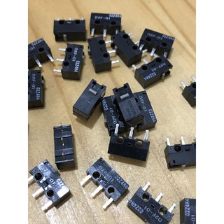 Nút Click (Switch) Chuột Omron Nhật (Japan) D2F-01 - ảnh thật