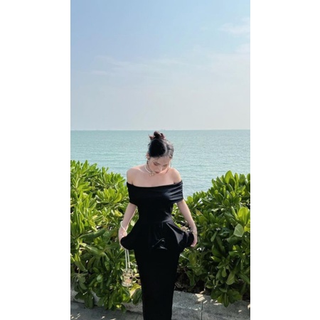 Sét Áo Peplum Trễ Vai Tùng Xếp Ly + Chân Váy Body | BigBuy360 - bigbuy360.vn