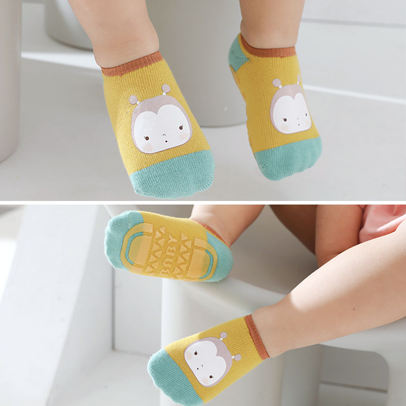 Vớ Chống Trượt Xinh Xắn Dành Cho Bé Từ 1-3 Tuổi