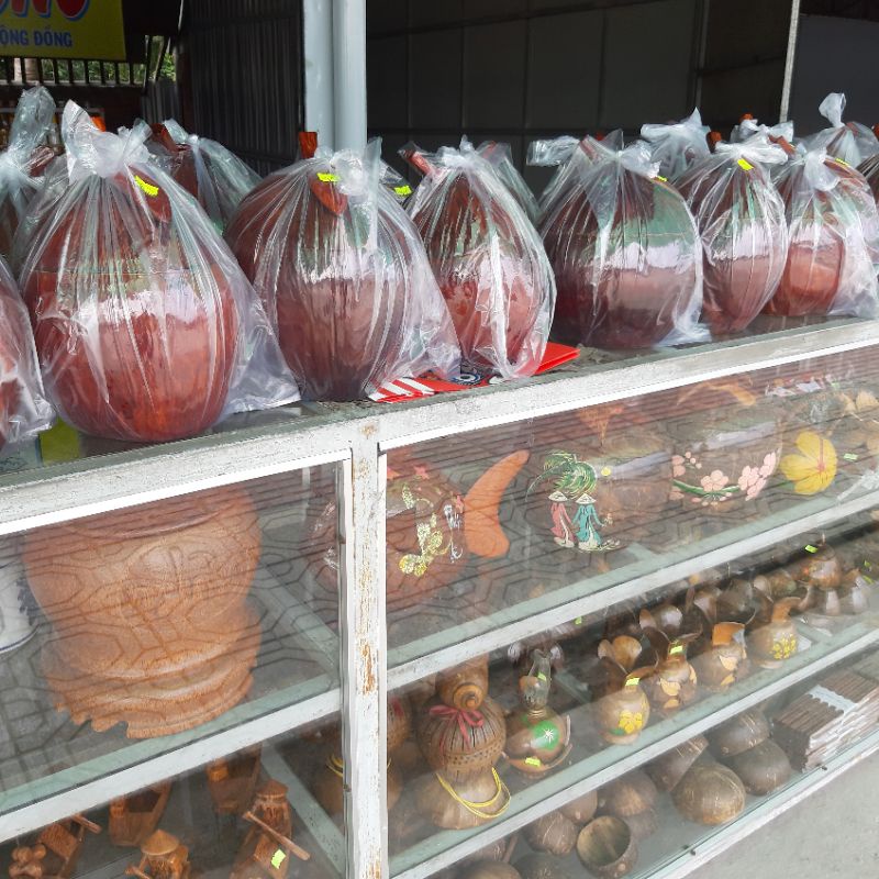 Vỏ trái dừa giữ ấm bình trà