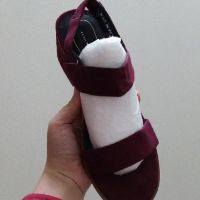 Sandal quai hậu Zara.basic