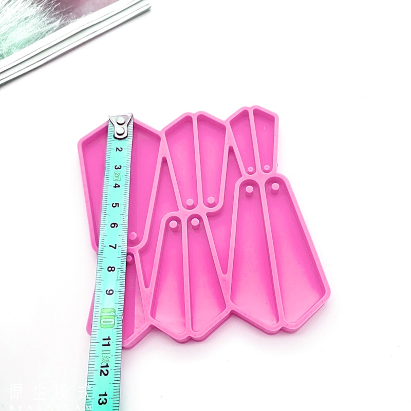 Khuôn Silicone Làm Trang Sức Hình Dao Cắt