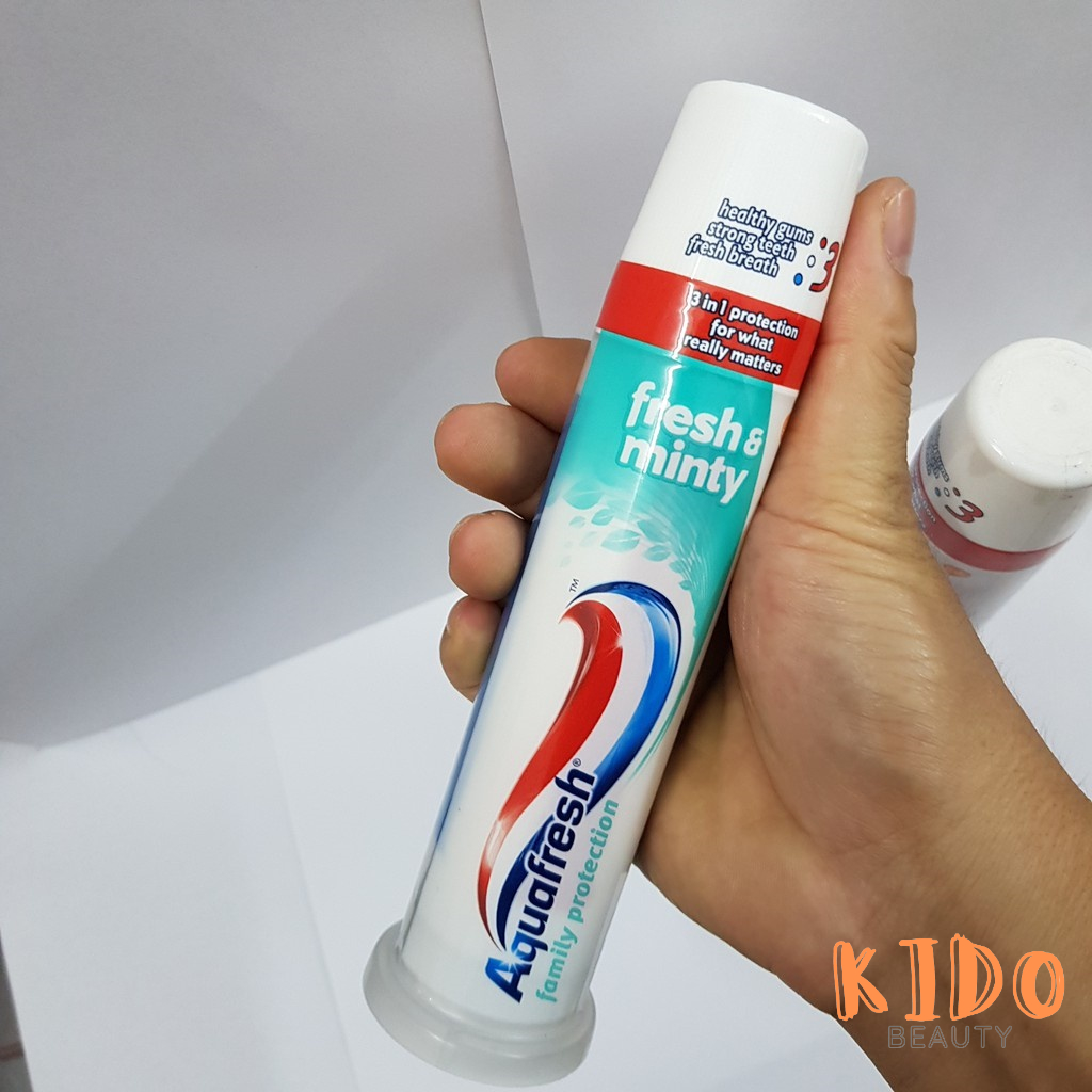 Kem đánh răng trắng răng Aquafresh Extreme Clean Whitening Action/Fresh Minty/Triple Protection