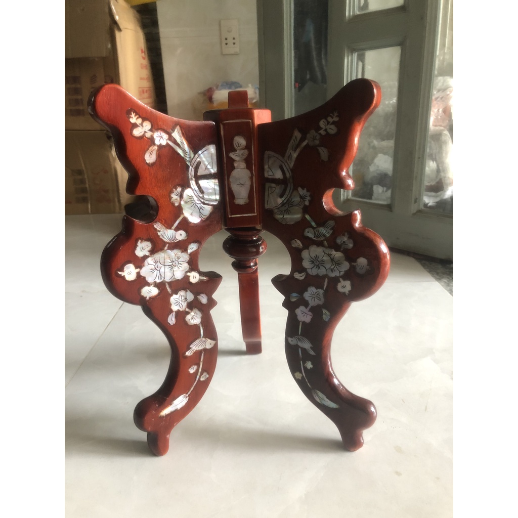 CHÒ GỖ CẨN XÀ CỪ. GỖ TRÀM