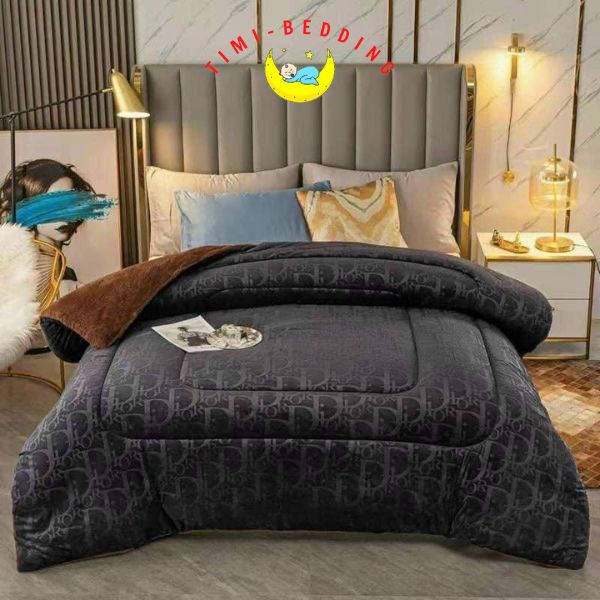 Chăn lông thỏ DIOR chính hãng, nhập khẩu túi da xịn nặng 4.5kg, kích thước 2x2,3m - Timibedding