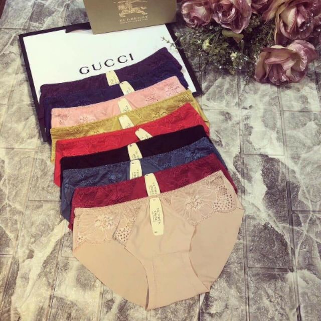 Quần su phối ren