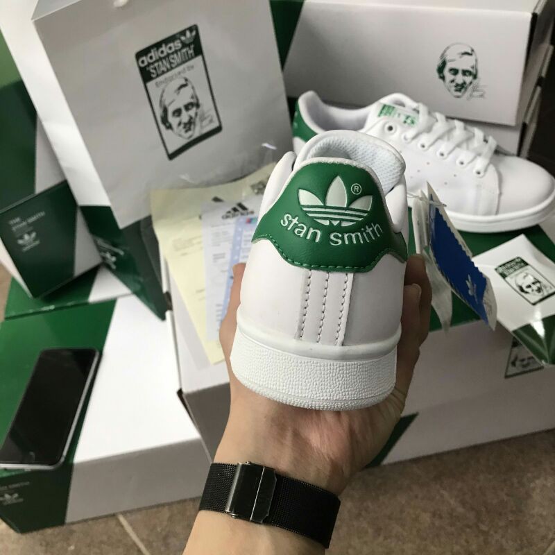 Giày thể thao stan xanh