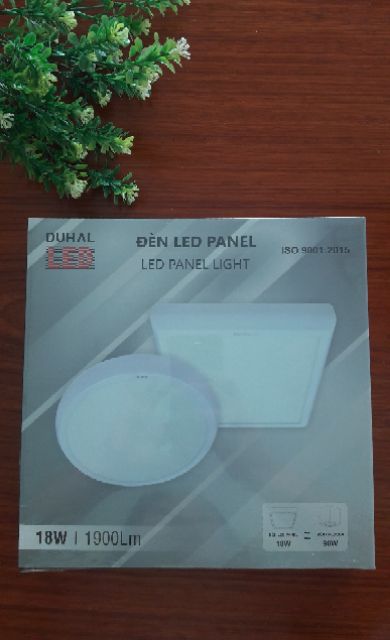 ĐÈN LED DUHAL GẮN NỔI VIỀN VUÔNG KDGB0181