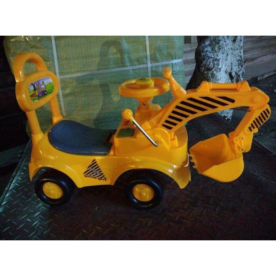 xe cẩu chòi chân cho bé