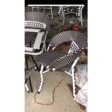 Ghế nhựa giả mây  ngoài  trời-bàn  ghế  cà  phê