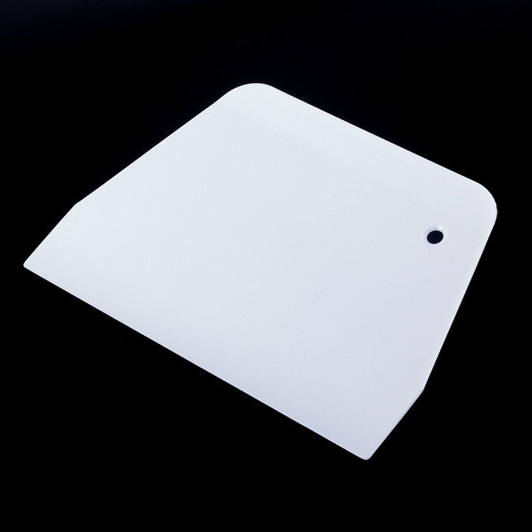 Miếng cắt bột nhựa trắng 15.5 cm