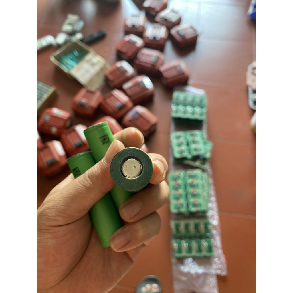 Pin Sony VTC6 hàng tháo khối, dung lượng ~3000mah.