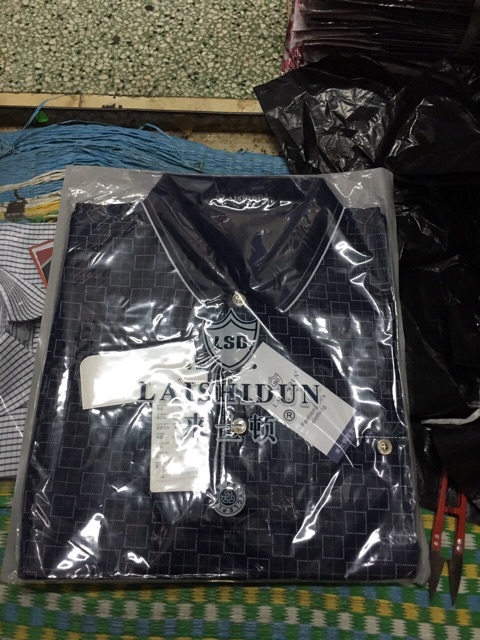 Áo thun hè nam trung tuổi tặng bố | BigBuy360 - bigbuy360.vn