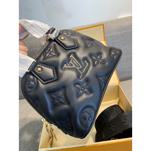 Túi lv hến cầm tay