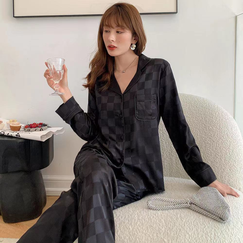 Set đồ ngủ tay dài vải lụa lạnh thời trang xuân thu quyến rũ cho nữ