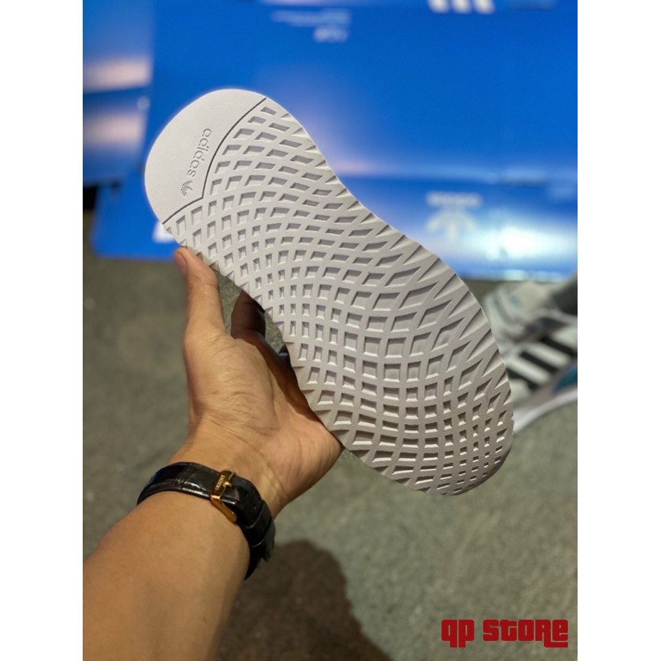 Giày Thể Thao Adidas XPLR