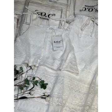 Set Váy Maxi Áo 2 Dây Với Chân Váy Suông Dáng Dài Xẻ Tà Nhẹ Ren Tiểu Thư Cá Tính Phong Cách Thời Trang - CAM CLOTHING