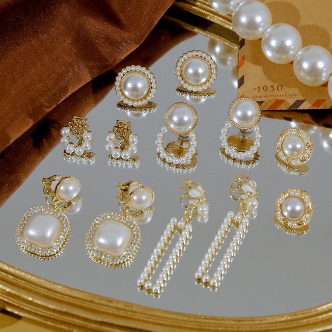 Bông Tai Đính Ngọc Trai Sang Trọng Phong Cách Hàn Quốc