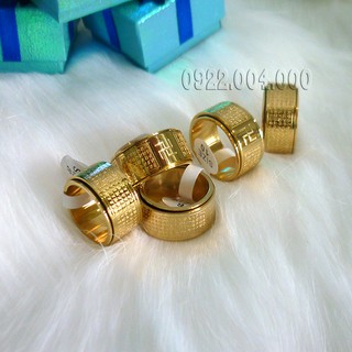 Nhẫn khắc bát nhã tâm kinh.