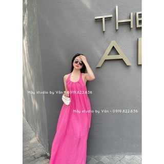 Đầm maxi cổ yếm hở lưng