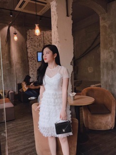 🔜 Đầm Ren tầng siêu đẹp