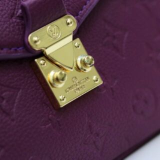 Túi xách Louis Vuitton Pochette