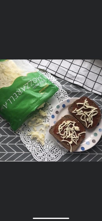 PHÔ MAI MOZZARELLA BÀO SỢI 1KG (GIAO HÀNG HỎA TỐC HÀ NỘI VỚI NOWSHIP)