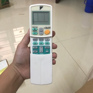 Remote máy lạnh Daikin invesster