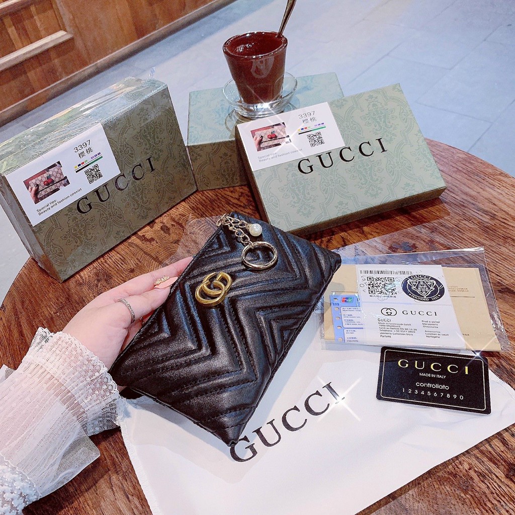Ví gucci xương cá chất da lì đẹp