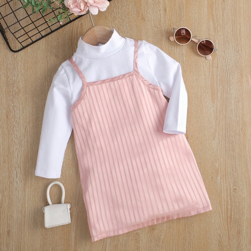 Set áo sơ mi trắng dài tay + váy yếm kẻ sọc hồng cho bé gái