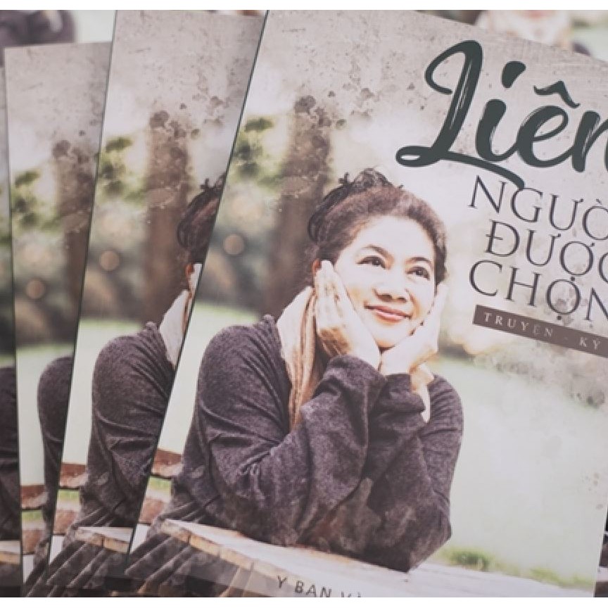 Sách - Liên Người Được Chọn - Tặng Kèm MarkBook