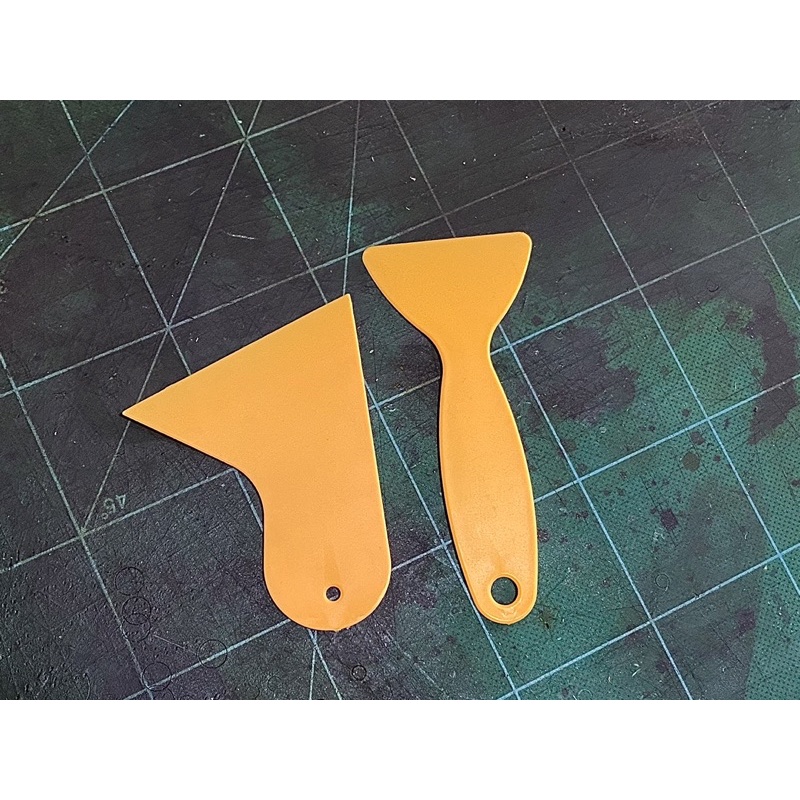 Cây quét keo bằng nhựa chuyên dùng hỗ trợ dán keo khi làm đồ da thủ công