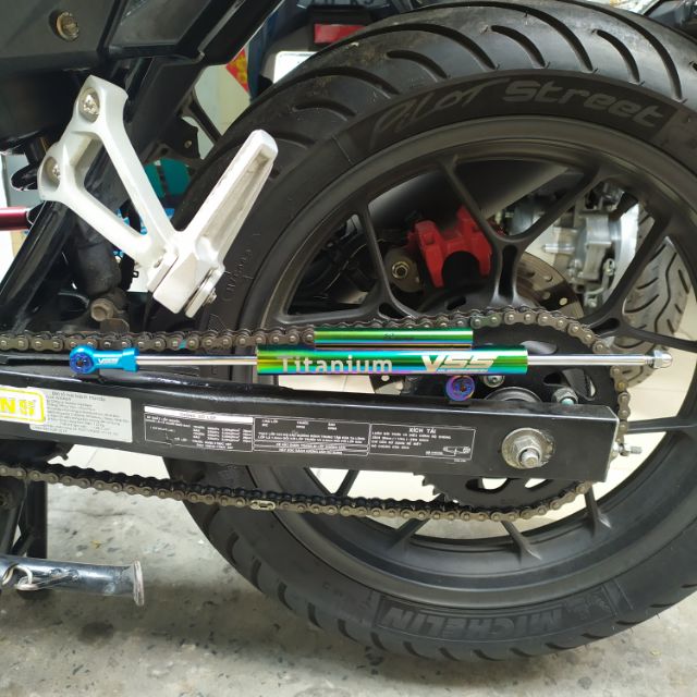 Trợ lực gắn cate titan