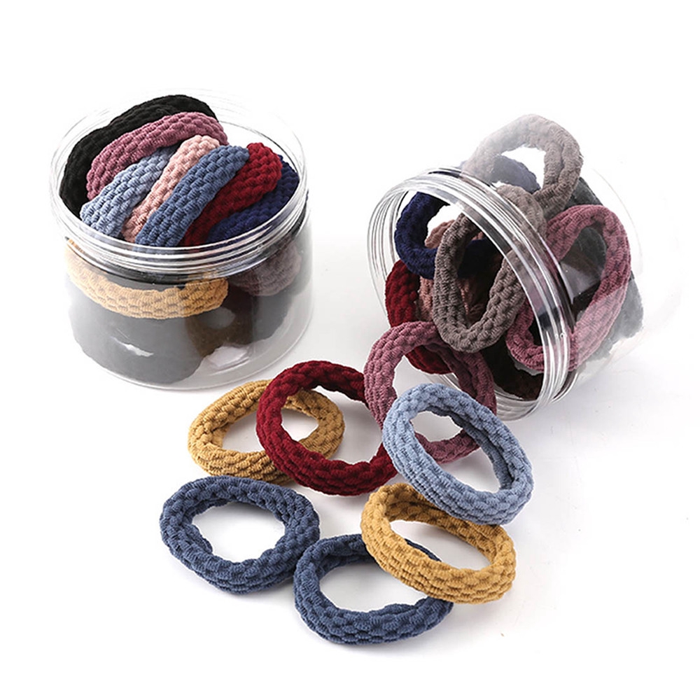 10 buộc tóc dễ thương cho nữ