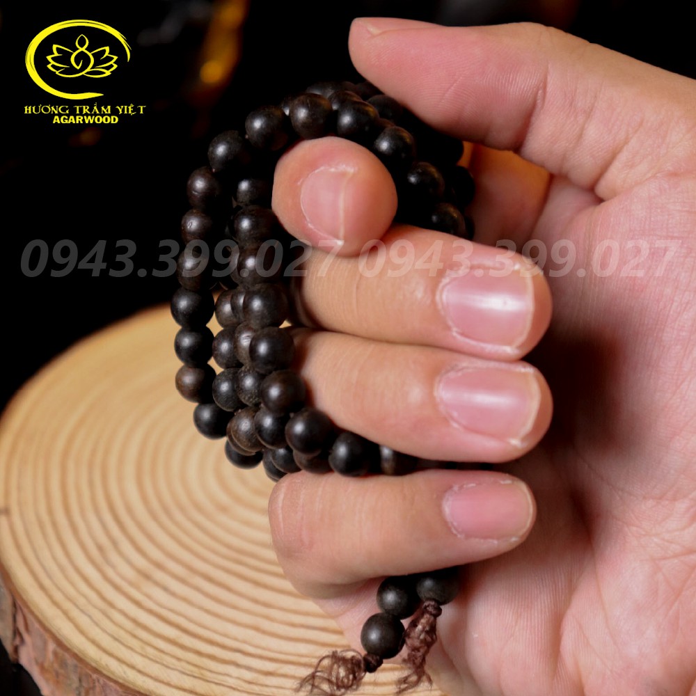 Chuỗi Vòng Tay Trầm Hương 108 Hạt Đoạn 108 Ưu Phiền mang lại bình an( màu đen không phối charm)