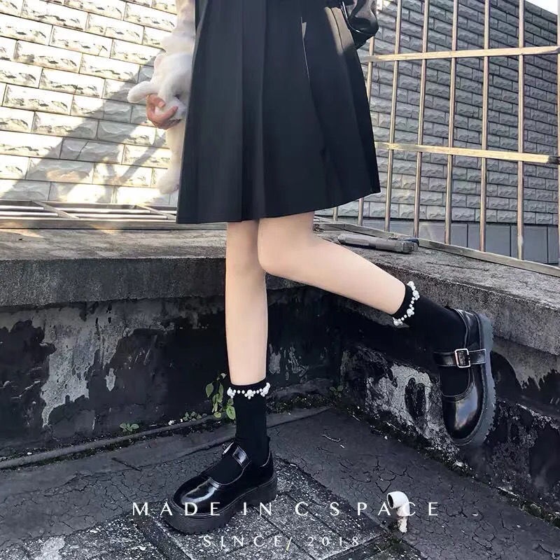 Tất ống phối ren đính ngọc trai nhân tạo kiểu Nhật dễ thương dành cho nữ