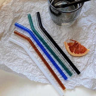 Ống hút chịu nhiệt kích thước 8mm*18cm