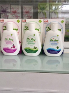Dung dịch vệ sinh phụ nữ Dạ Hương 100 ml