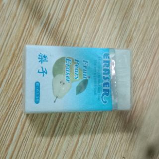 2 cái Tẩy bút chì hoa quả