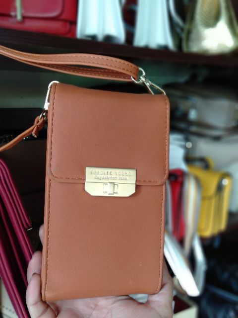 Thanh lý túi đeo đt