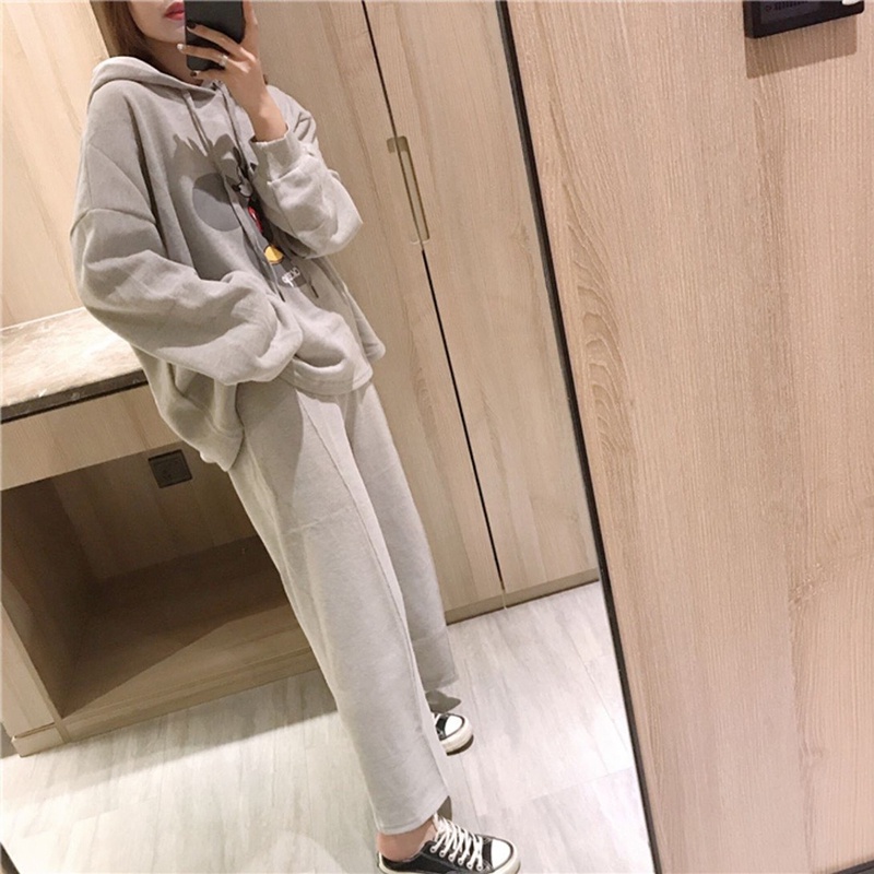 Set Bộ Nỉ Nữ Áo Hoodie Dài Tay In Hình Mickey Kèm Quần Ống Suông Thể Thao Thời Trang Sugal QA NU 027V5