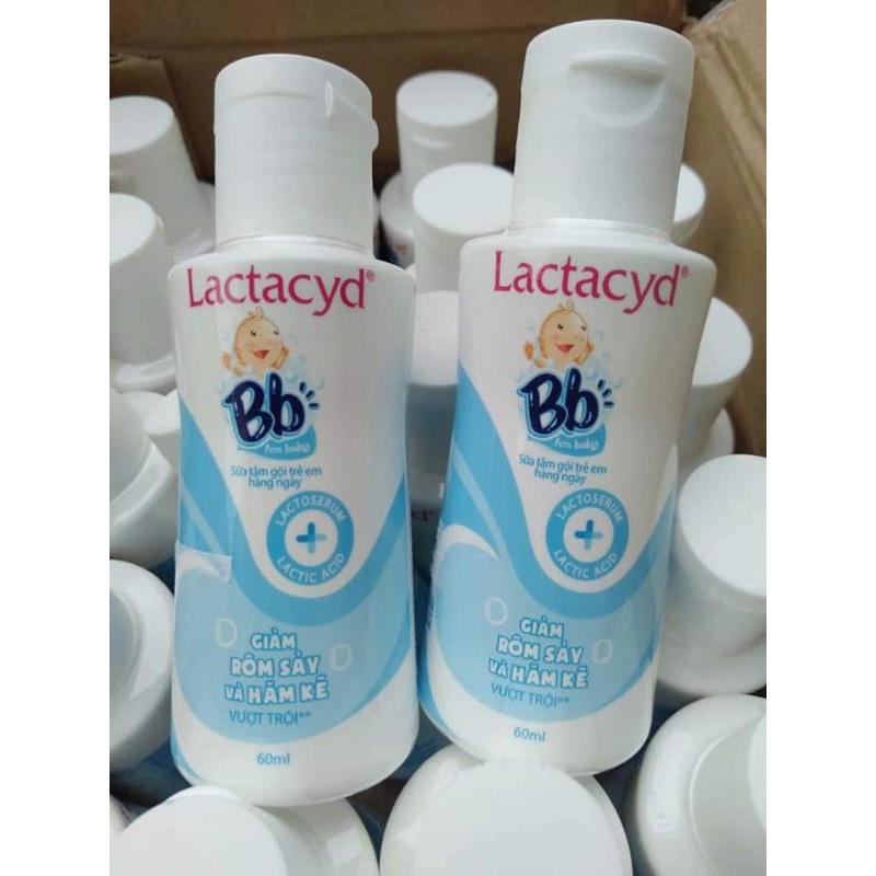 Sữa tắm gội trẻ em giảm rôm sảy và hăm kẽ Lactacyd Bb 60ml