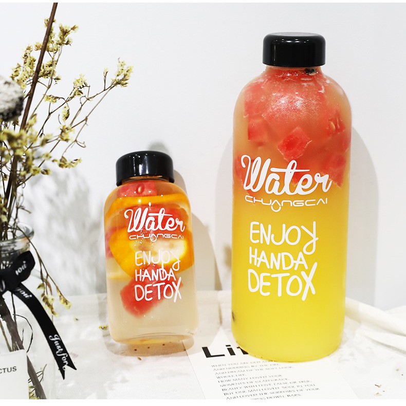 Bình nước nhựa WATER PONGDANG Detox 1 lít có túi siêu tiện lợi - Tặng kèm combo 3 móc dán tường chịu lực