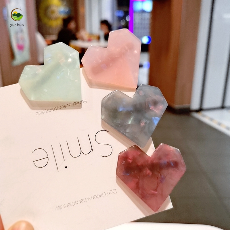 【YUKV】Kẹp Tóc Hình Trái Tim Đính Kim Sa Lấp Lánh