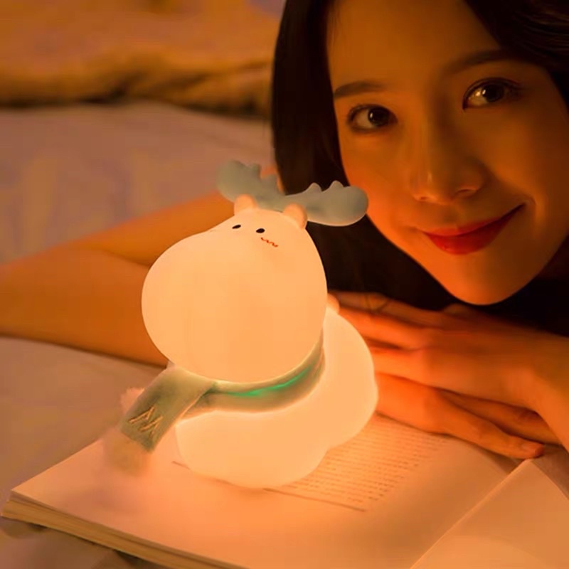 Đèn ngủ tuần lộc Bemi silicon dễ thương món quà cho bé