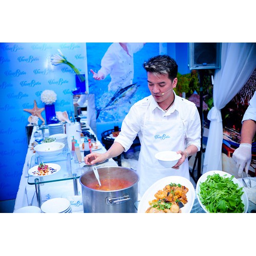 Cá ngừ ngâm dầu thương hiệu VUA BIỂN- Đàm Vĩnh Hưng | BigBuy360 - bigbuy360.vn